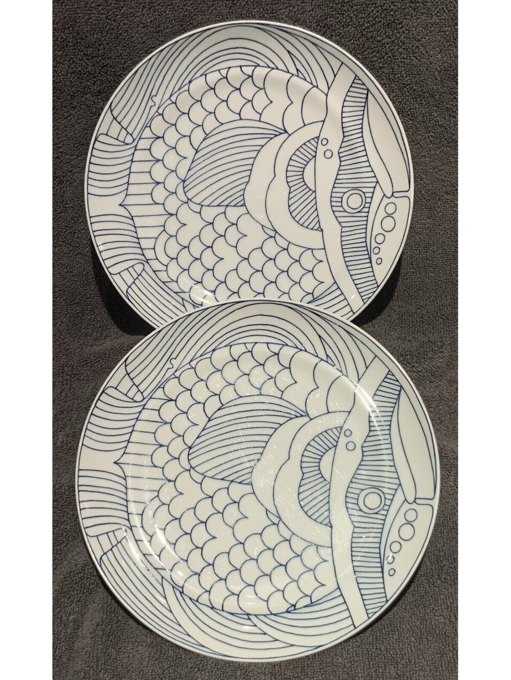 Hutschenreuther Tavona German Collectable 7.75” Fish Themed Salad/Desert Plate